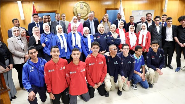 تكريم الطلاب الموهوبين