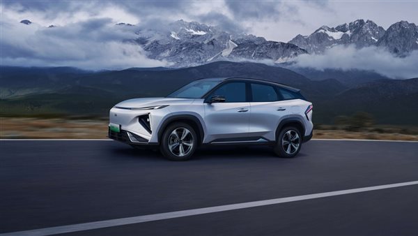 سيارة Galaxy L7 EM-i