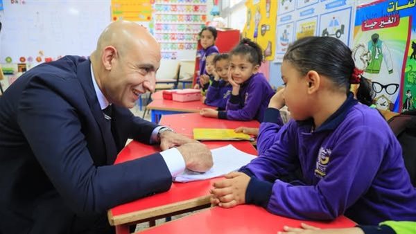 جولة وزير التعليم
