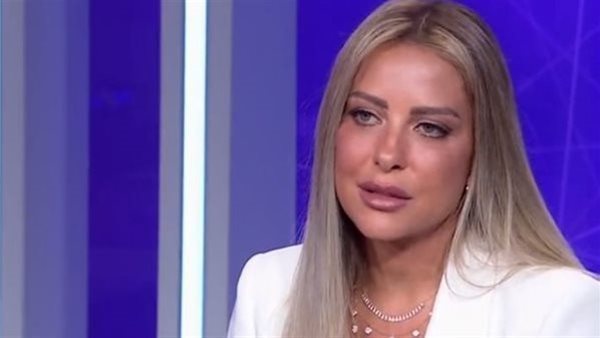 الفنانة ريم مصطفى