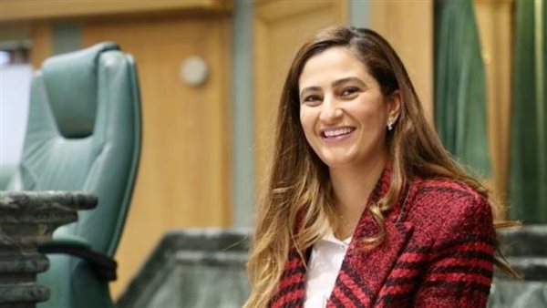 دينا البشير عضو مجلس