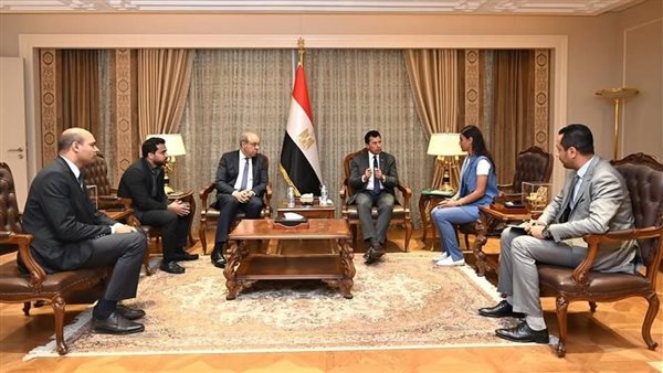 وزيرا الشباب والرياضة