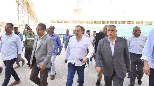 محافظ أسيوط 