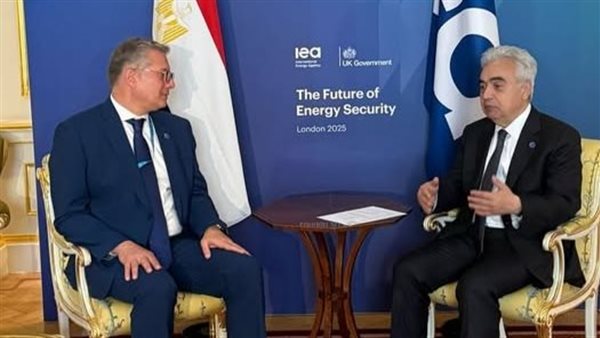 لقاء وزير البترول