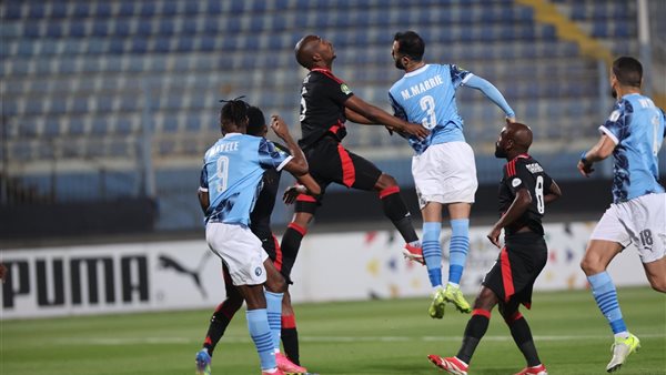 بيراميدز وأورلاندو