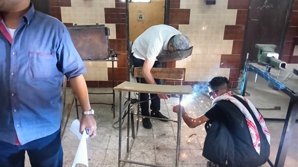 جانب من عملية الإصلاح