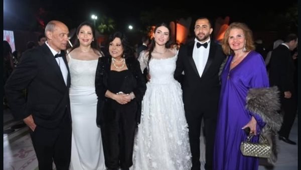 حفل زفاف ابنة عصام