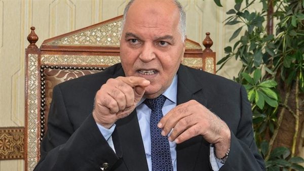 نقيب المعلمين المرتشي