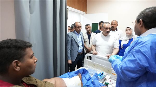 زيارة المحافظ