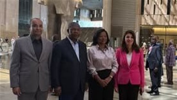 جولة رئيس أنجولا