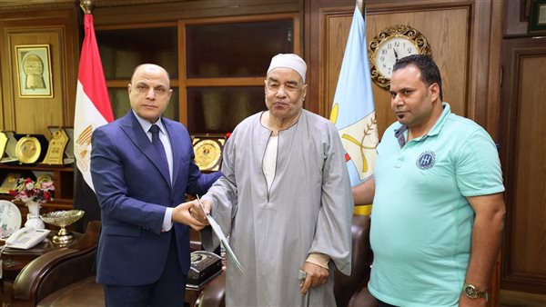 تسلّم 12 عقد تقنين