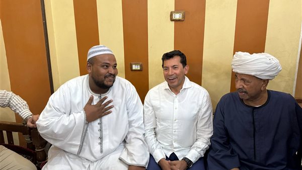 الدكتور أشرف صبحي