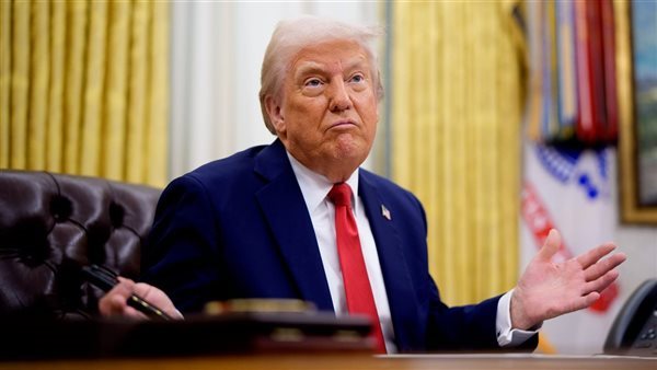 الرئيس الأمريكي دونالد