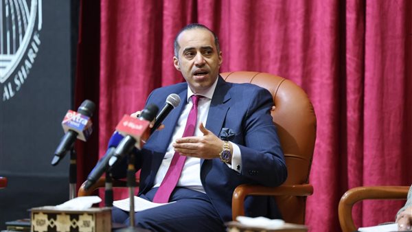 وزير الشؤون النيابية