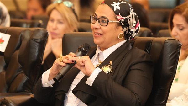 المستشارة أمل عمار