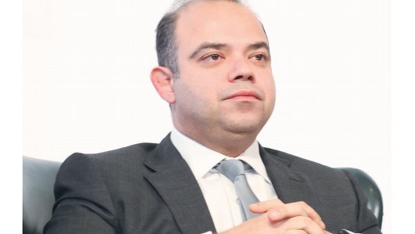  الدكتور محمد فريد