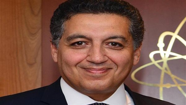 السفير عمر عامر