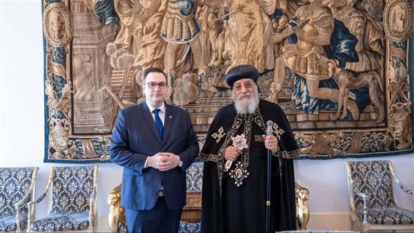 قداسة البابا يلتقي