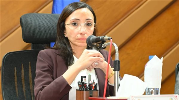 الدكتورة جاكلين عازر