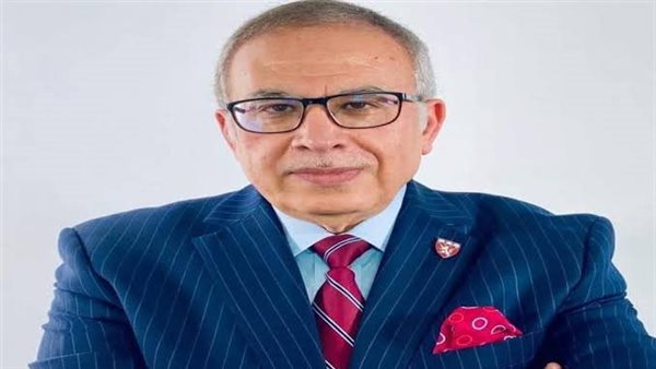 الدكتور أسامة حمدي