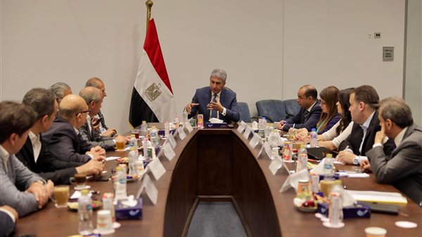 وزير السياحة والآثار