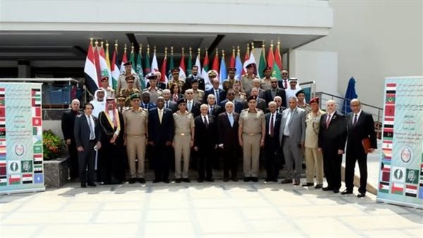 جانب من الفاعليات