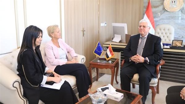 لقاء وزير التعليم