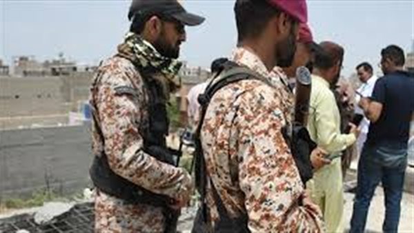 مقتل خمسة جنود ومقتل