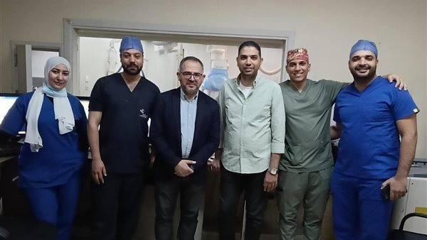 الفريق الطبي