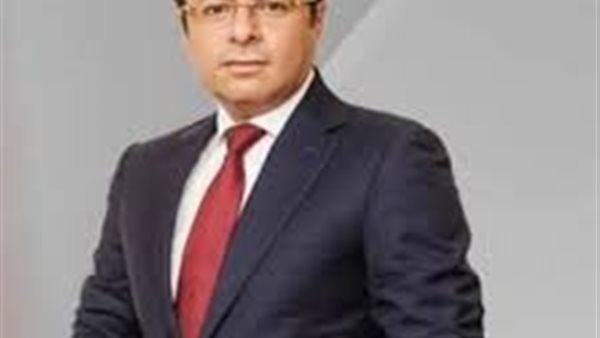 الإعلامي والمحامي