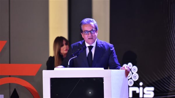  الدكتور خالد عبدالغفار