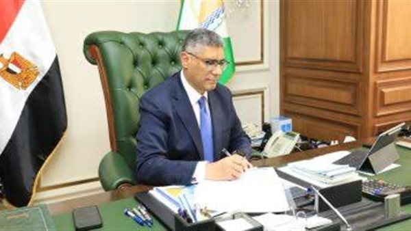 عادل النجار محافظ