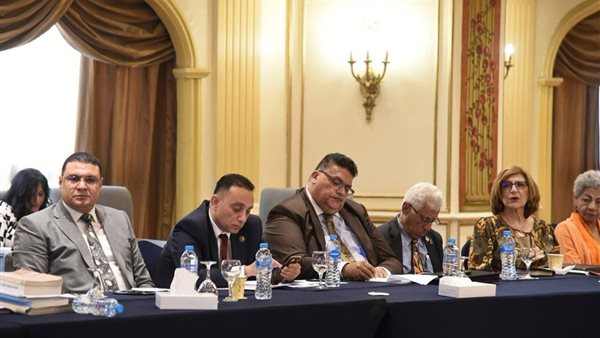 جانب من اللقاء