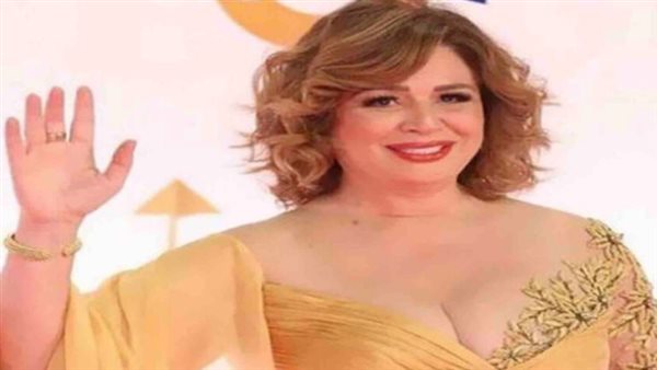  الفنانة إلهام شاهين
