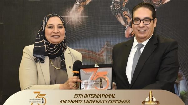 رئيس جامعة القاهرة