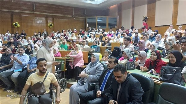  جامعة القاهرة