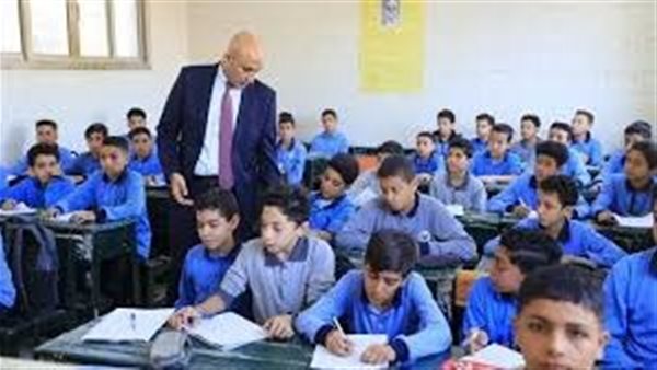 موعد بداية العام