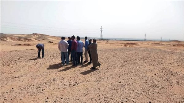 معاينة أرض المستودع