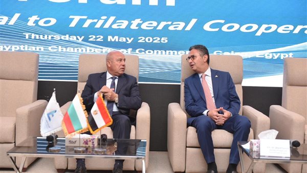 جانب من فعاليات منتدى