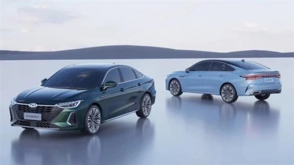 سيارة شيرى أريزو