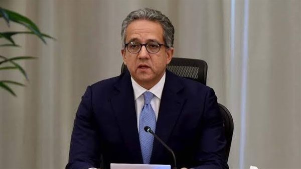 خالد العناني