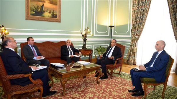 وزير الخارجية ورئيس