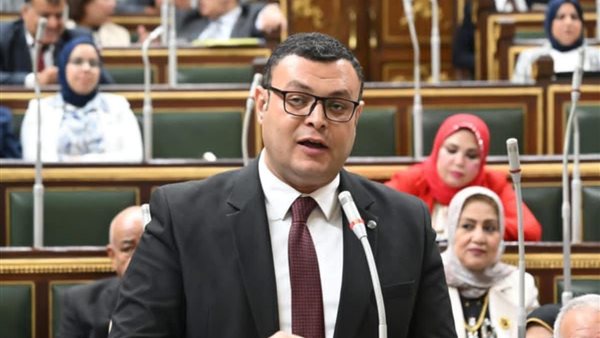 وزير الإسكان