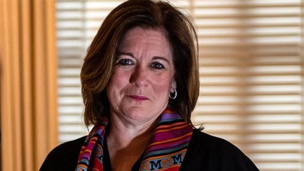 سوزان كلارك رئيسة