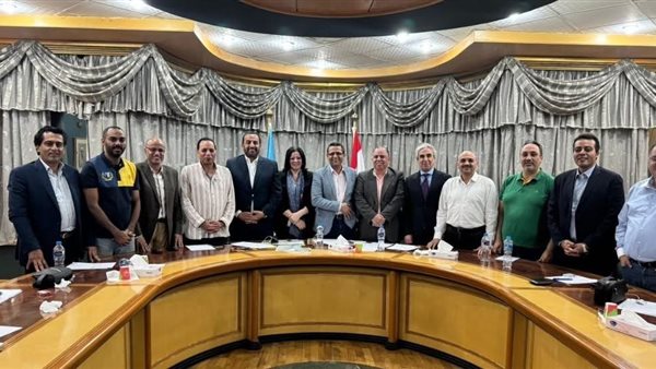 نقيب الصحفيين والأعضاء