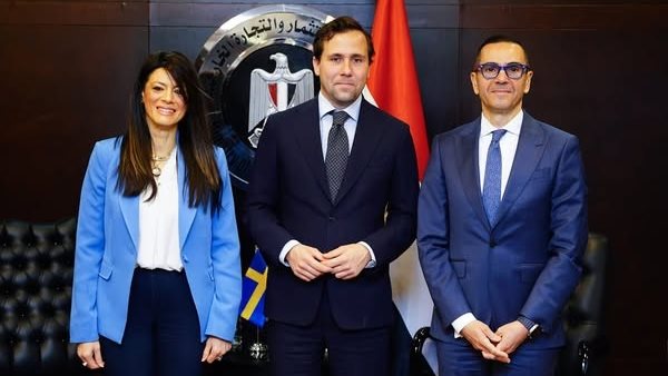 وزير الاستثمار ورانيا