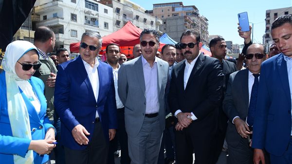 الدكتور شريف فاروق