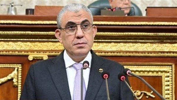 النائب عادل عبد الفضيل