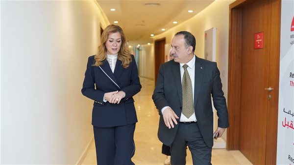 محافظ أسيوط 