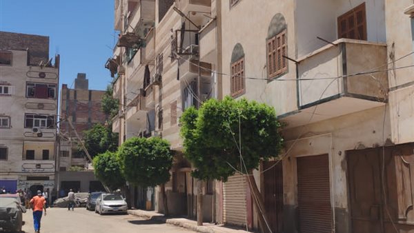 صورة الجدار المنهار